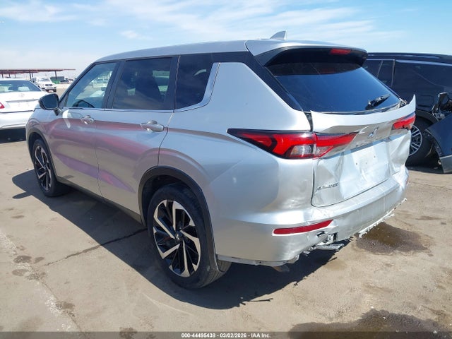 2022 MITSUBISHI OUTLANDER JA4J3TA85NZ046275 Photo 2