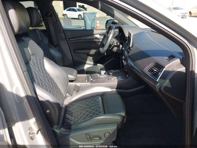 2019 AUDI SQ5 WA1B4AFY4K2134494 Photo 4