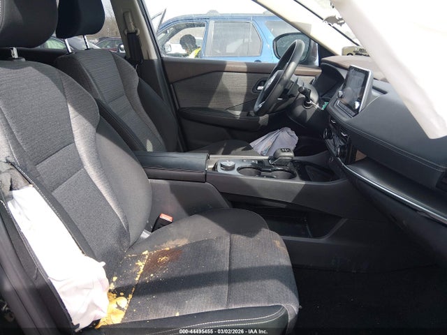 2021 NISSAN ROGUE 5N1AT3BB6MC675041 Photo 4