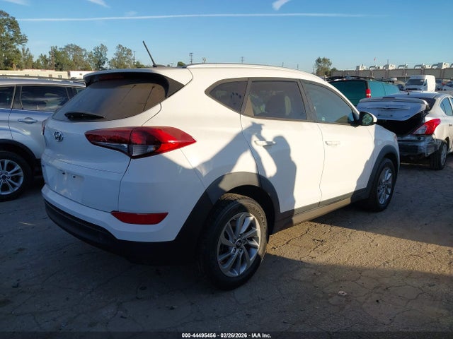 Hyundai TUCSON SE 2016 KM8J33A44GU040241 Image 4