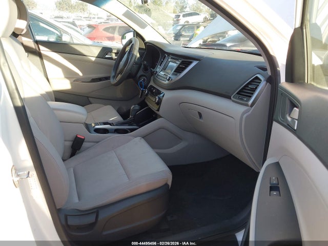 Hyundai TUCSON SE 2016 KM8J33A44GU040241 Image 5
