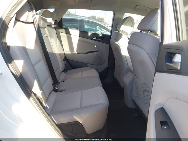 Hyundai TUCSON SE 2016 KM8J33A44GU040241 Image 8