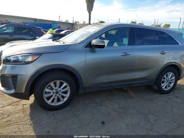 5XYPG4A30KG513160 KIA Sorento 2.4l Lx