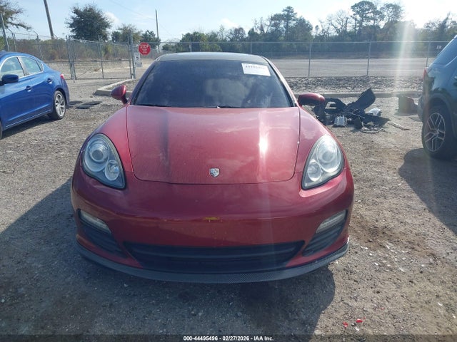 44495496 :رقم المزاد ، WP0AA2A70BL018749 vin ، 2011 Porsche Panamera 4 مزاد بيع