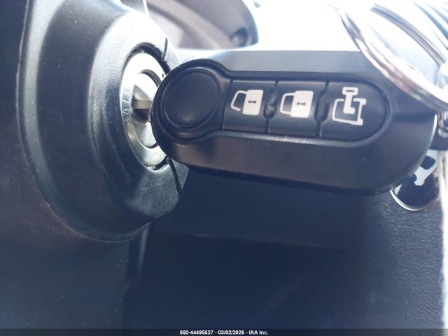 2019 Ram Promaster 2500 High Roof 136 Wb მანქანა იყიდება აუქციონზე, vin: 3C6TRVCG1KE502302, აუქციონის ნომერი: 44495527