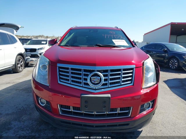 44495536 :رقم المزاد ، 3GYFNDE34FS583240 vin ، 2015 Cadillac Srx Premium Collection مزاد بيع