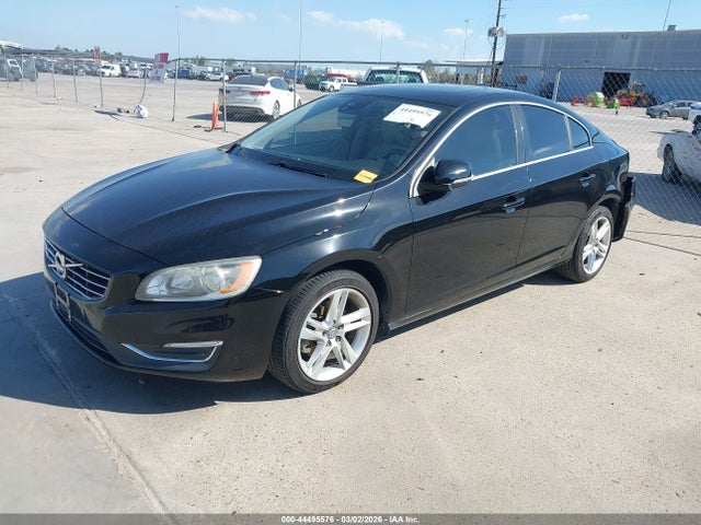 Volvo S60 T5 Premier 2015 YV140MFK7F2368054 Image 2