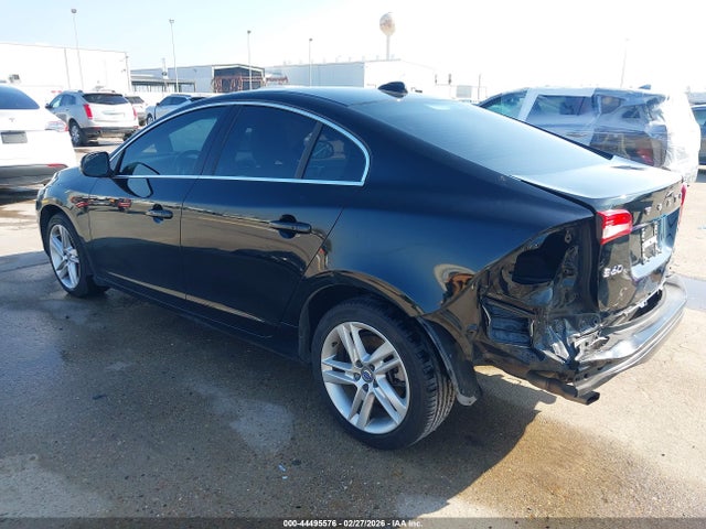 Volvo S60 T5 Premier 2015 YV140MFK7F2368054 Image 3