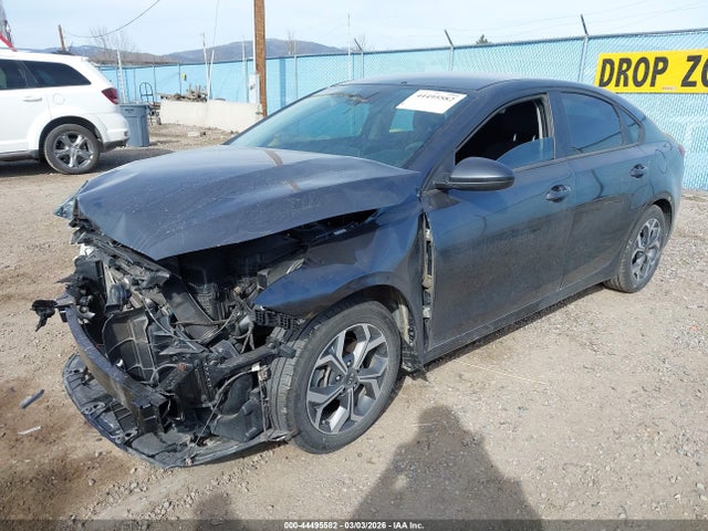 2021 Kia Forte Lxs მანქანა იყიდება აუქციონზე, vin: 3KPF24ADXME305192, აუქციონის ნომერი: 44495582