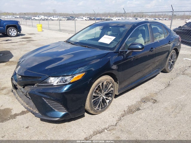 Продаж на аукціоні авто 2018 Toyota Camry Se, vin: 4T1B11HK4JU532553, номер лоту: 44495584