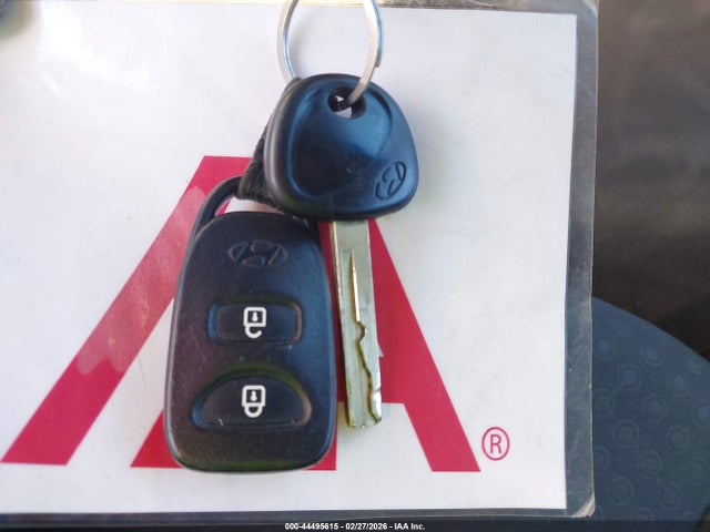 KMHCU5AE3EU186606 Hyundai ACCENT SE