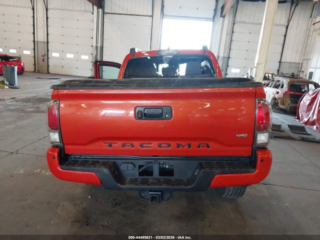 3TMDZ5BN5JM044846 Toyota Tacoma Trd Sport