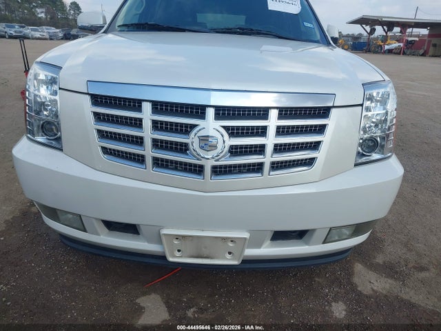 2009 CADILLAC ESCALADE ESV 1GYFC26279R224715 Photo 5