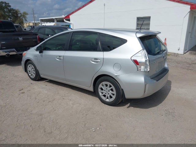 Продаж на аукціоні авто 2014 Toyota Prius V Three, vin: JTDZN3EU1E3298361, номер лоту: 44495674