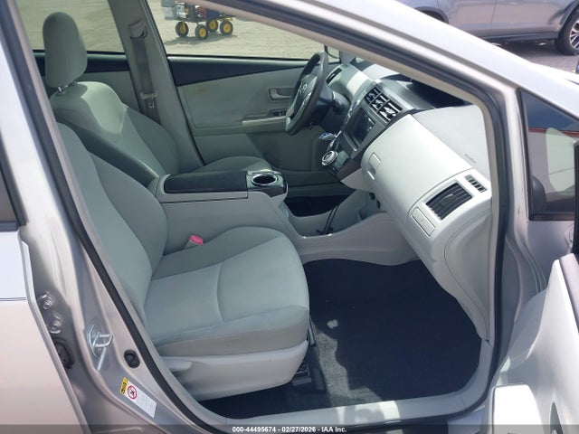 Продаж на аукціоні авто 2014 Toyota Prius V Three, vin: JTDZN3EU1E3298361, номер лоту: 44495674