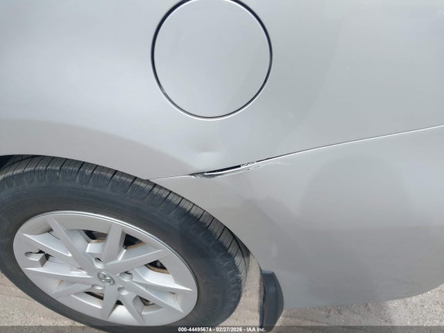 Продаж на аукціоні авто 2014 Toyota Prius V Three, vin: JTDZN3EU1E3298361, номер лоту: 44495674