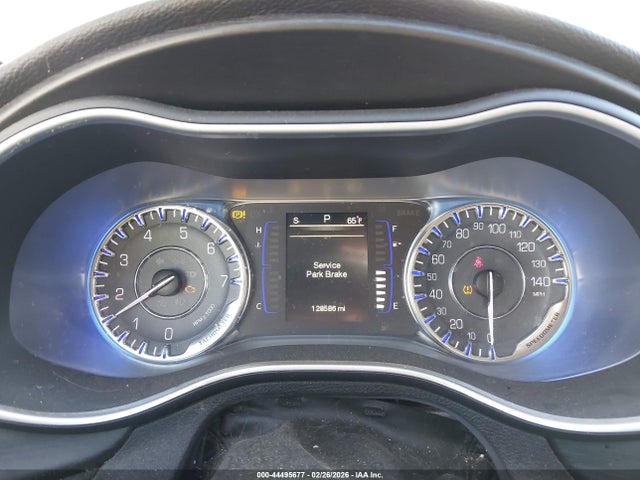 Chrysler 200 Limited 2015 1C3CCCAB6FN596026 Image 7