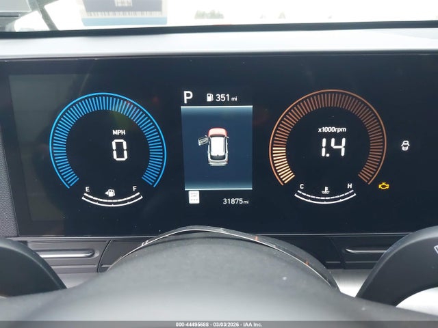 KM8HBCABXSU223765 Hyundai Kona Sel