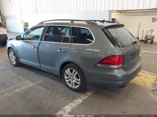 Aukcja sprzedaży 2012 Volkswagen Jetta Sportwagen 2.0l Tdi, vin: 3VWPL7AJ7CM685814, numer aukcji: 44495690