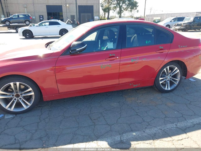 44495693 :رقم المزاد ، WBA3C1C56CF432169 vin ، 2012 Bmw 328i مزاد بيع