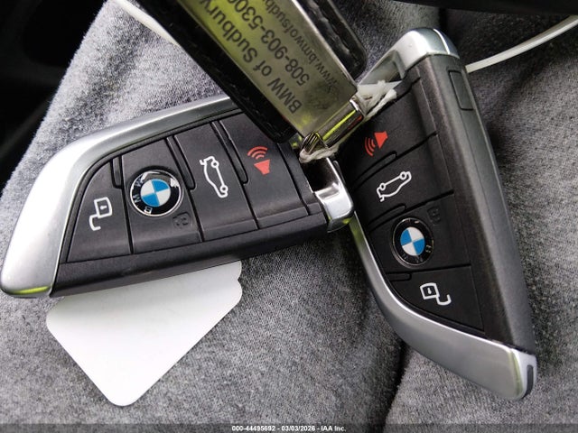 44495692 :رقم المزاد ، WBA5R7C0XLFJ11329 vin ، 2020 Bmw 330i Xdrive مزاد بيع