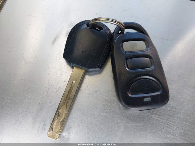 5XYKTCA6XFG553648 KIA SORENTO LX