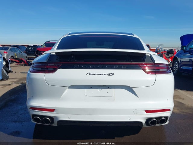 WP0AB2A71JL136806 Porsche Panamera 4s