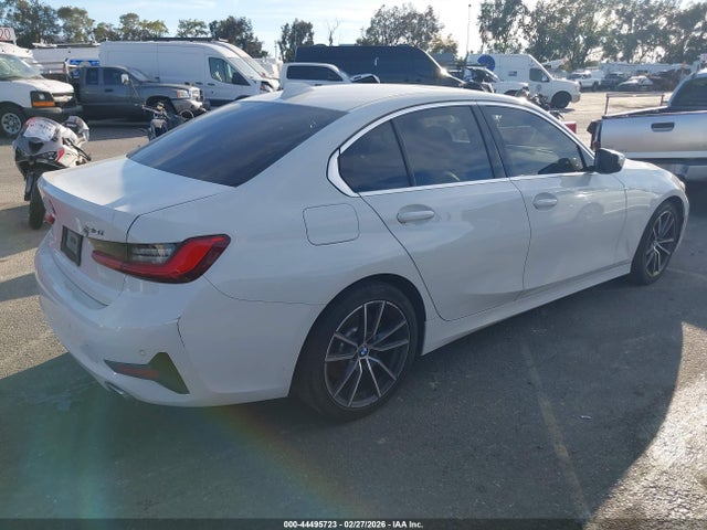 2019 BMW 330I WBA5R1C59KAK09627 Photo 3