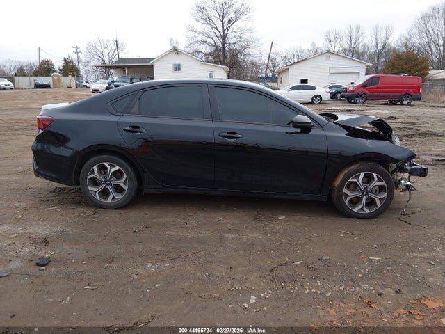 Продажа на аукционе авто 2021 Kia Forte Lxs, vin: 3KPF24AD9ME369773, номер лота: 44495724