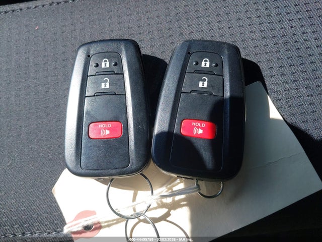 JTDL9MFU0N3035244 Toyota Prius Le Awd-e
