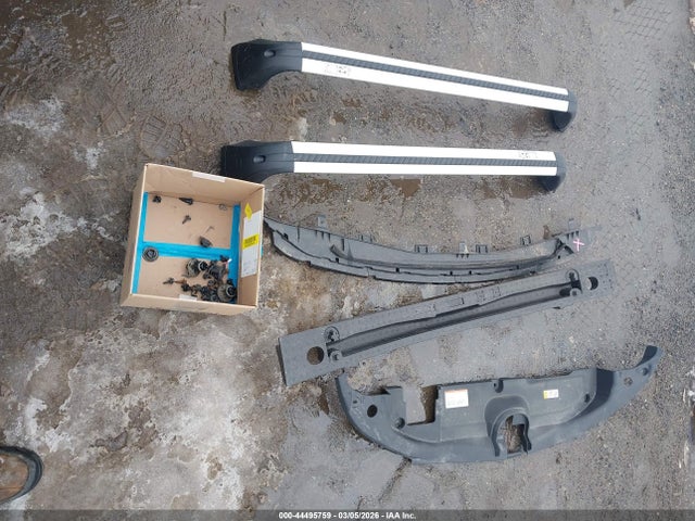 JTDL9MFU0N3035244 Toyota Prius Le Awd-e