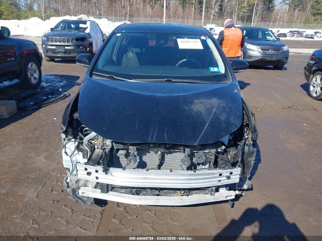 JTDL9MFU0N3035244 Toyota Prius Le Awd-e