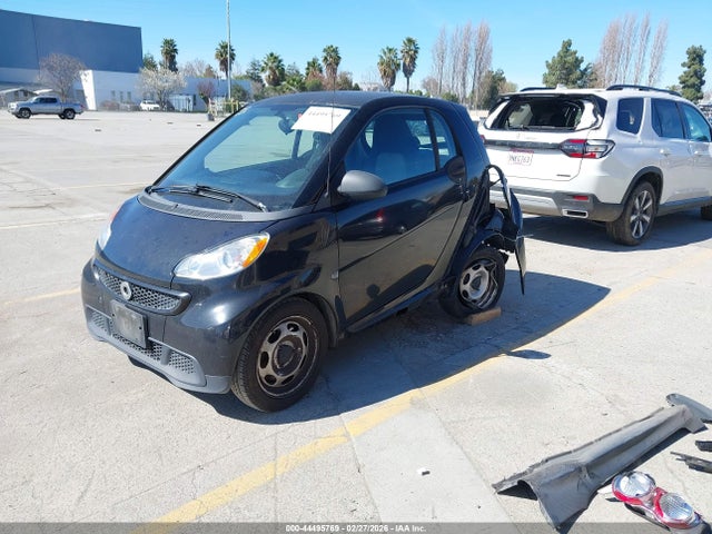 Smart Fortwo Pure 2015 WMEEJ3BA7FK804191 Image 2
