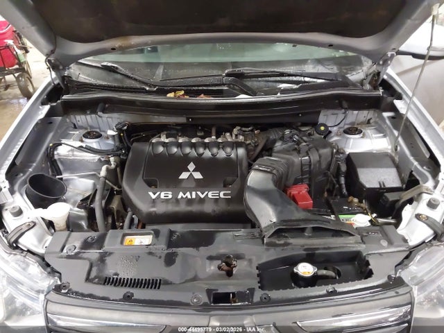 2014 MITSUBISHI OUTLANDER JA4JZ4AX9EZ013825 Photo 9