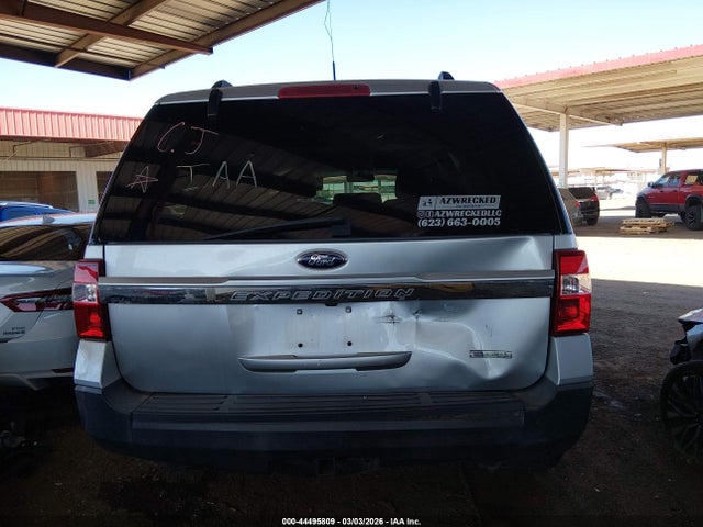1FMJU1GT3GEF15923 Ford Expedition Xl