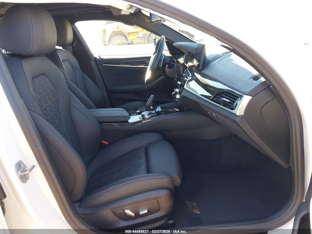 2023 BMW 530E WBA13AG0XPCM59078 Photo 4