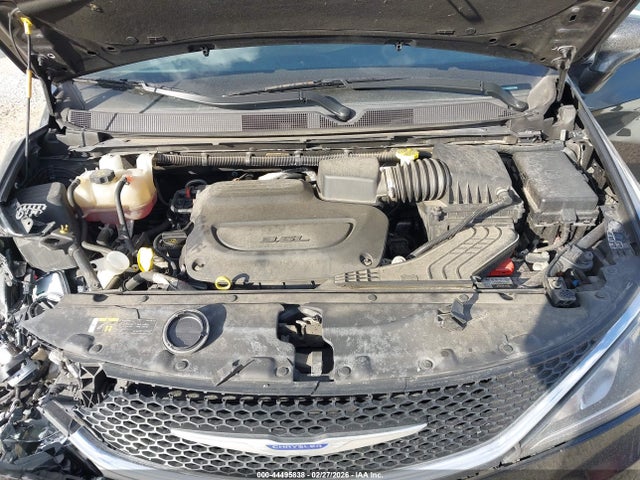2019 CHRYSLER PACIFICA 2C4RC1BG2KR588054 Photo 9
