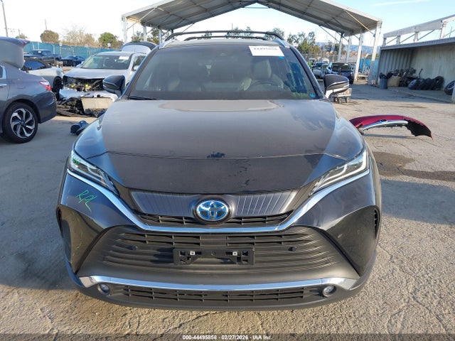 JTEAAAAH4PJ135980 Toyota Venza Xle