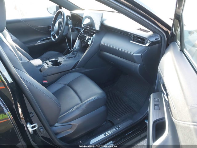 JTEAAAAH4PJ135980 Toyota Venza Xle