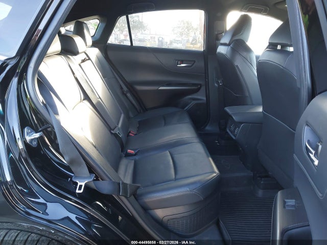 JTEAAAAH4PJ135980 Toyota Venza Xle