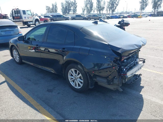 Toyota CAMRY LE 2025 4T1DAACK5SU649656 Image 3