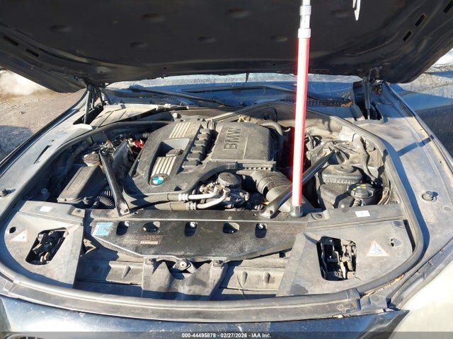 2011 BMW 740I WBAKA4C51BC392327 Photo 9