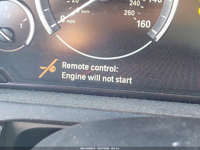 2011 Bmw 740i მანქანა იყიდება აუქციონზე, vin: WBAKA4C51BC392327, აუქციონის ნომერი: 44495878