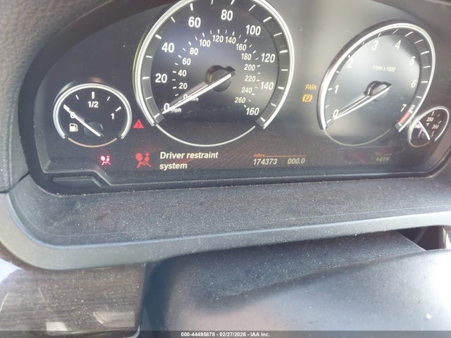 2011 BMW 740I WBAKA4C51BC392327 Photo 6