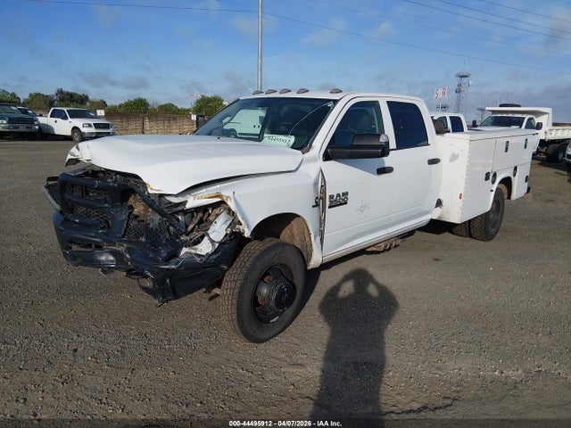 3C7WRTCL8JG147349 RAM 3500 Chassis Tradesman/slt/laramie