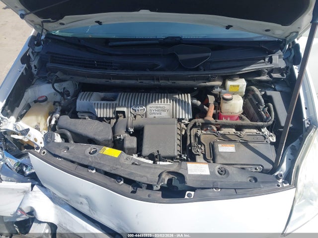 Toyota Prius Three 2015 JTDKN3DU1F1922045 Image 10