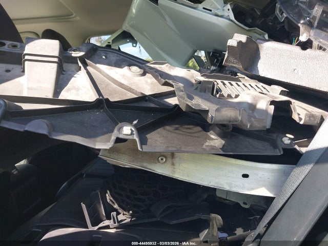 JTMB6RFV6RD131566 Toyota Rav4 Hybrid Xle Premium