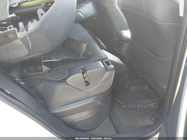 JTMB6RFV6RD131566 Toyota Rav4 Hybrid Xle Premium