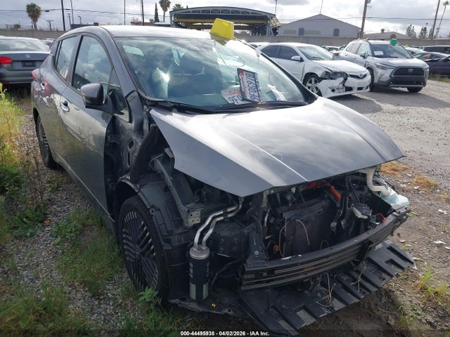 2023 NISSAN LEAF 1N4CZ1CV4PC558903
