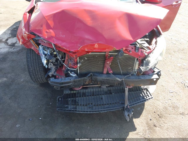44495943 :رقم المزاد ، 5YFBURHE2KP940178 vin ، 2019 Toyota Corolla Le مزاد بيع